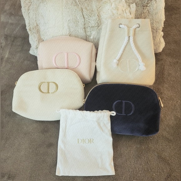 Dior Cosmetic Bag Bundle - Picture 2 of 8